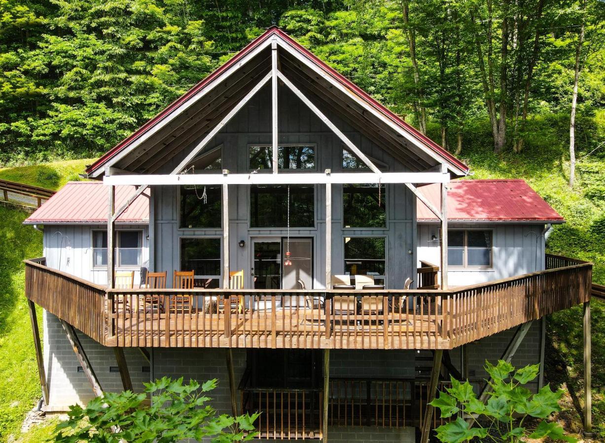 Villa Wolf Ridge Retreat à Swiss Extérieur photo